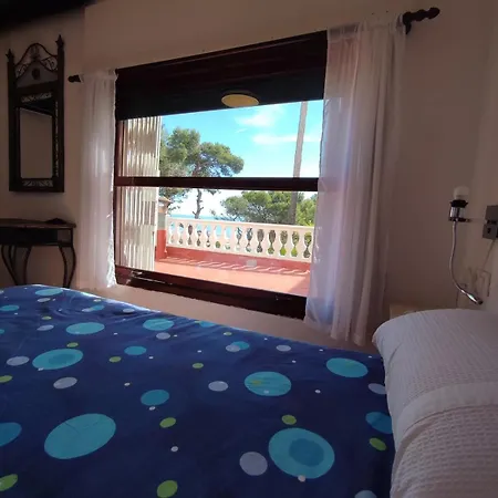 Semi-detached On The Beachfront In Romana, Alcocebre Apartment