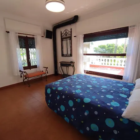 Semi-detached On The Beachfront In Romana, Alcocebre * Alcossebre